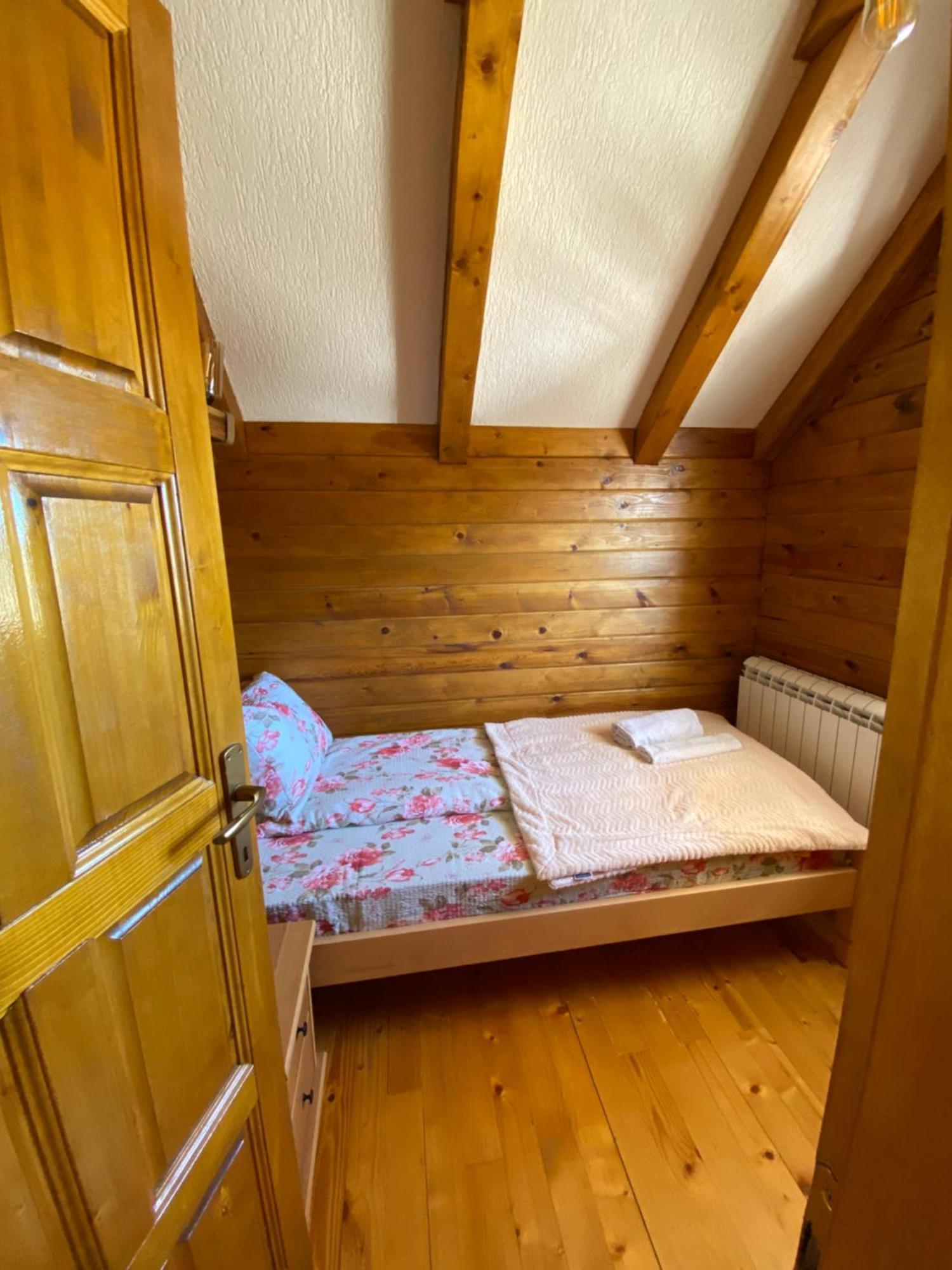Villa Breza Žabljak エクステリア 写真